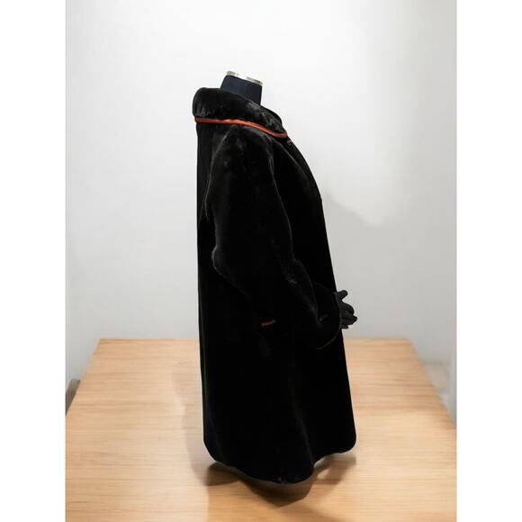 Vintage Women’s 1960’s Faux Fur Coat Size XL/XXL - Picture 5 of 12